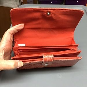 WALLET ...No Brand Found place for checkbook and pen or pencil  orange patterned